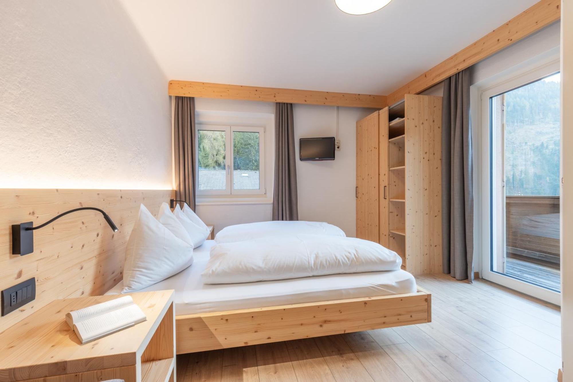 Hotel Central Nova Levante Eksteriør billede