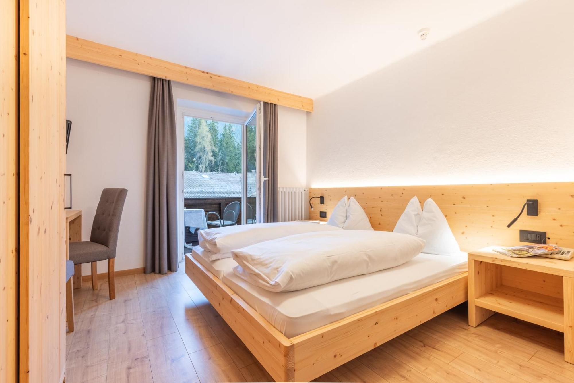 Hotel Central Nova Levante Eksteriør billede